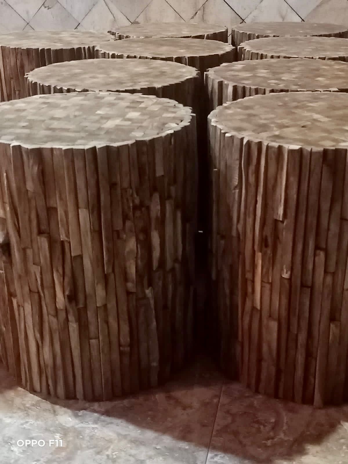 שולחן צד מעץ מלא